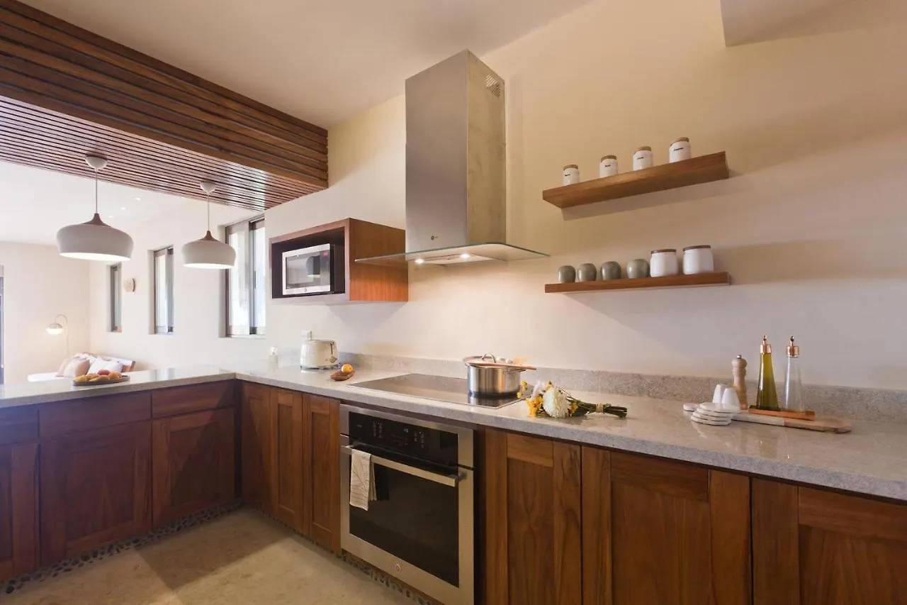 Spacious 3 Bedroom With Sea View In Puerto Aventuras!