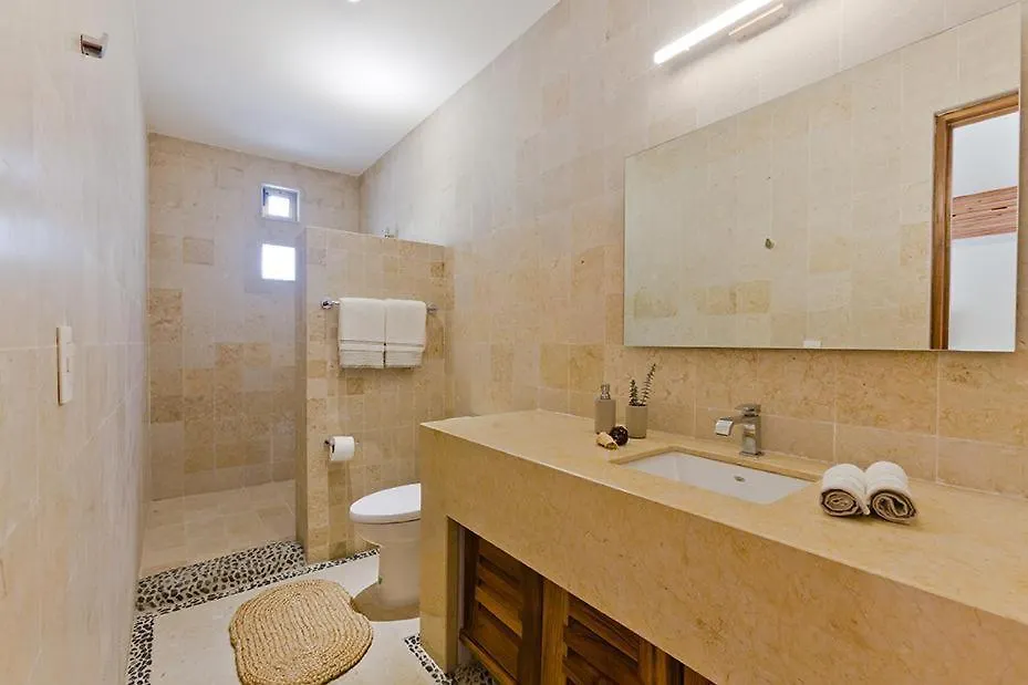 Spacious 3 Bedroom With Sea View In Puerto Aventuras!