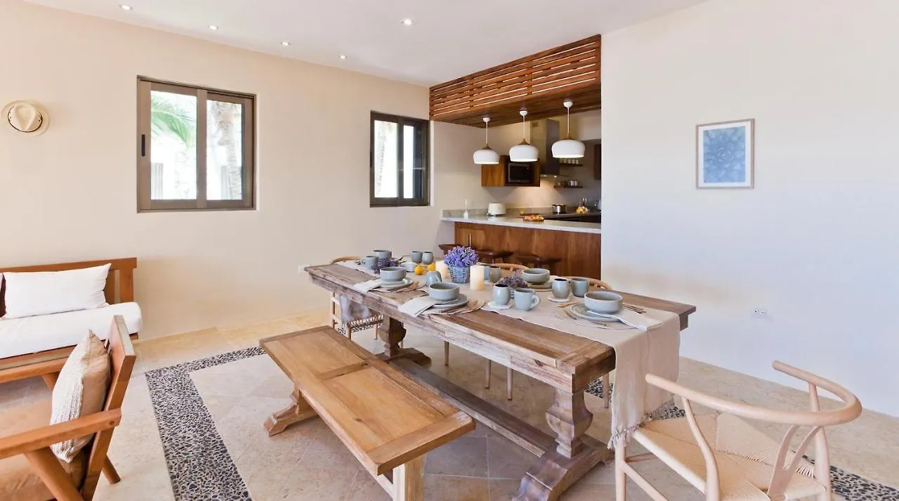 Spacious 3 Bedroom With Sea View In Puerto Aventuras!