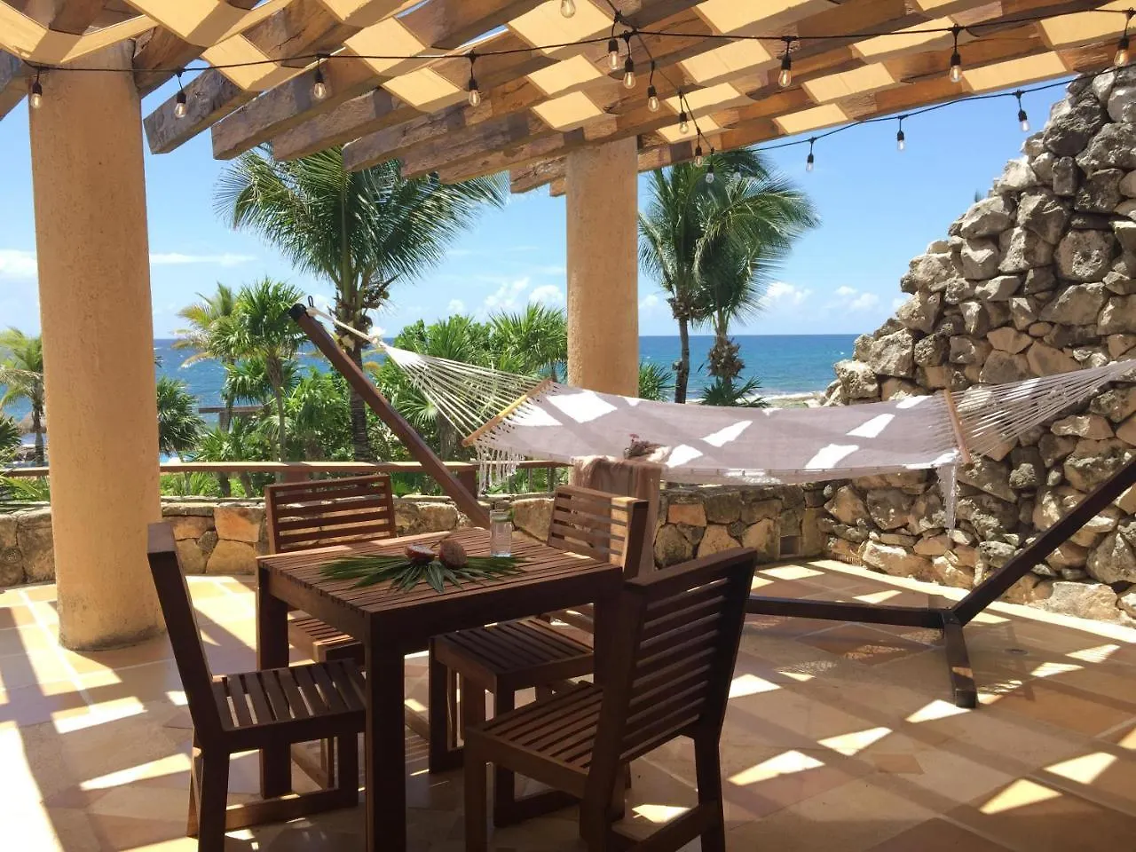 Spacious 3 Bedroom With Sea View In Puerto Aventuras! contacts